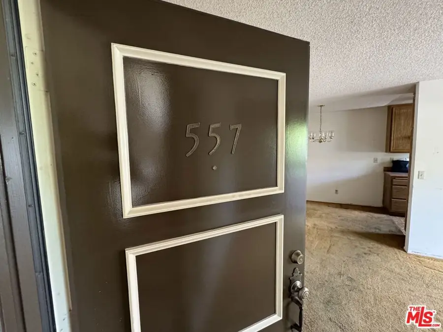 18028 Saratoga Way #557, Canyon Country, CA 91387 - Image #3