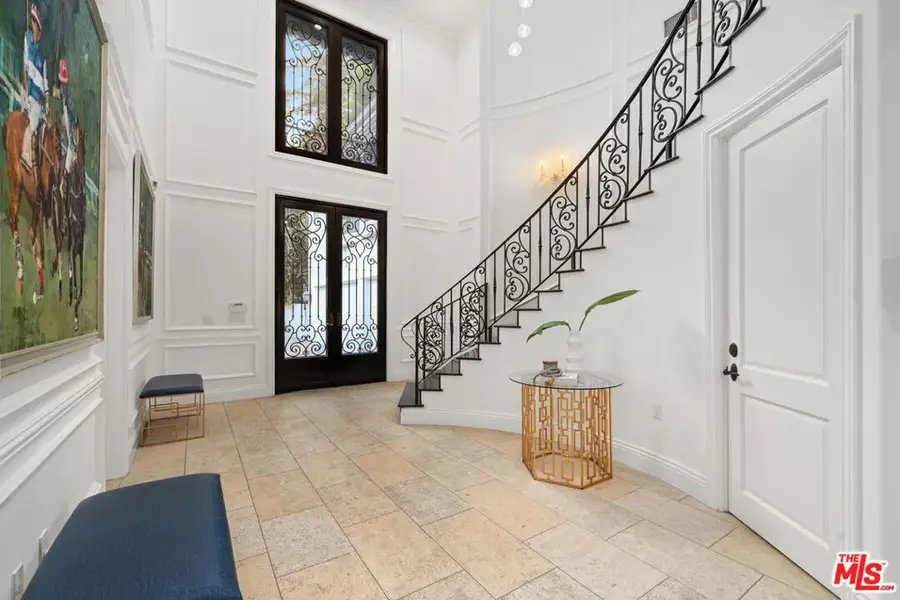 4923 Amigo Avenue, Tarzana, CA 91356 - Image #3