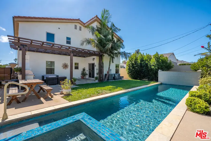 6411 W 85th Street, Los Angeles, CA 90045 - Image #2