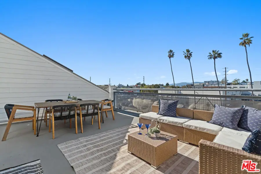 615 Hampton Drive #A309, Venice, CA 90291 - Image #2