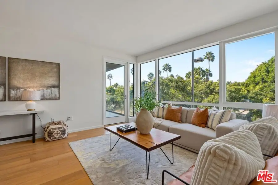 1705 Ocean Avenue #206, Santa Monica, CA 90401 - Image #2