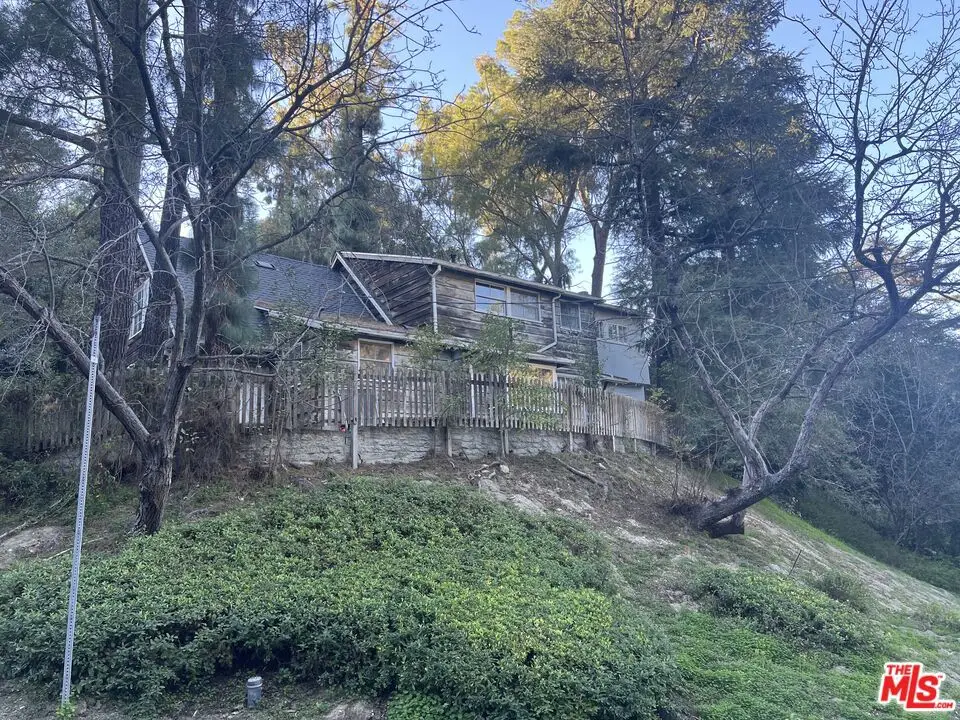 14807 Round Valley Drive, Sherman Oaks, CA 91403 - Image #1