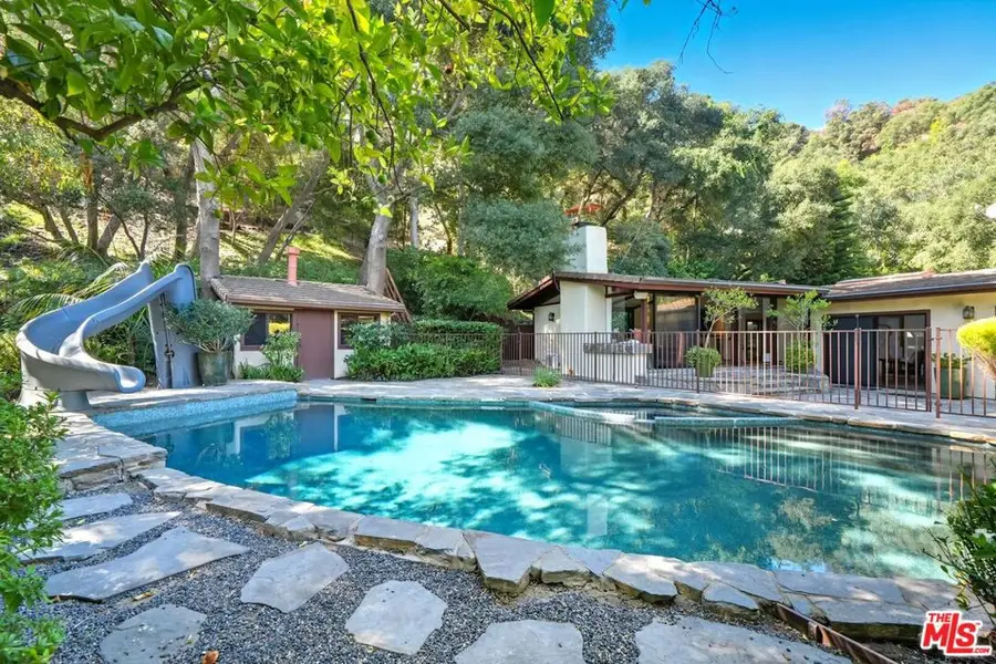 1821 Old Ranch Road, Los Angeles, CA 90049 - Image #2