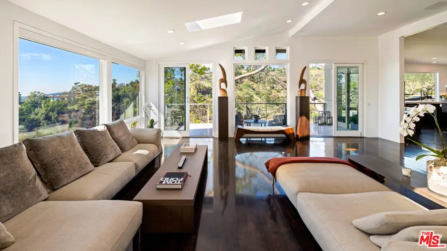 1415 Summitridge Drive, Beverly Hills, CA 90210 - Image #2