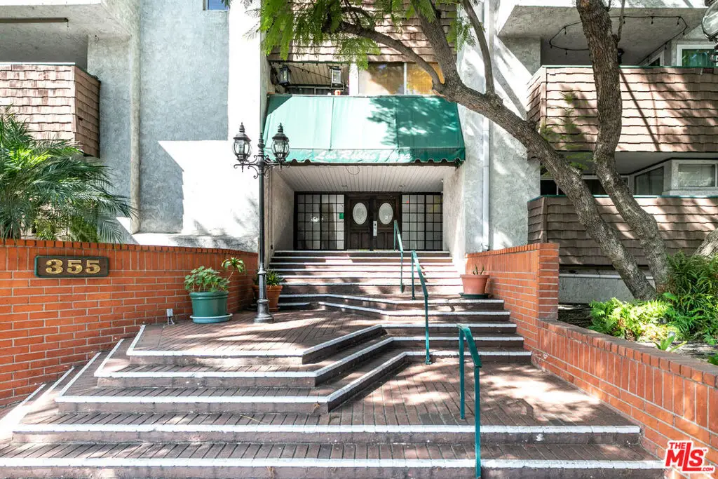 355 S Los Robles Avenue #108, Pasadena, CA 91101 - Image #1