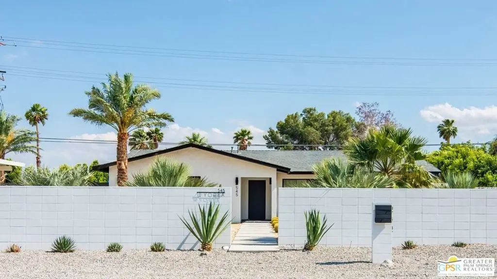 545 W Yorba Road, Palm Springs, CA 92262 - Image #1