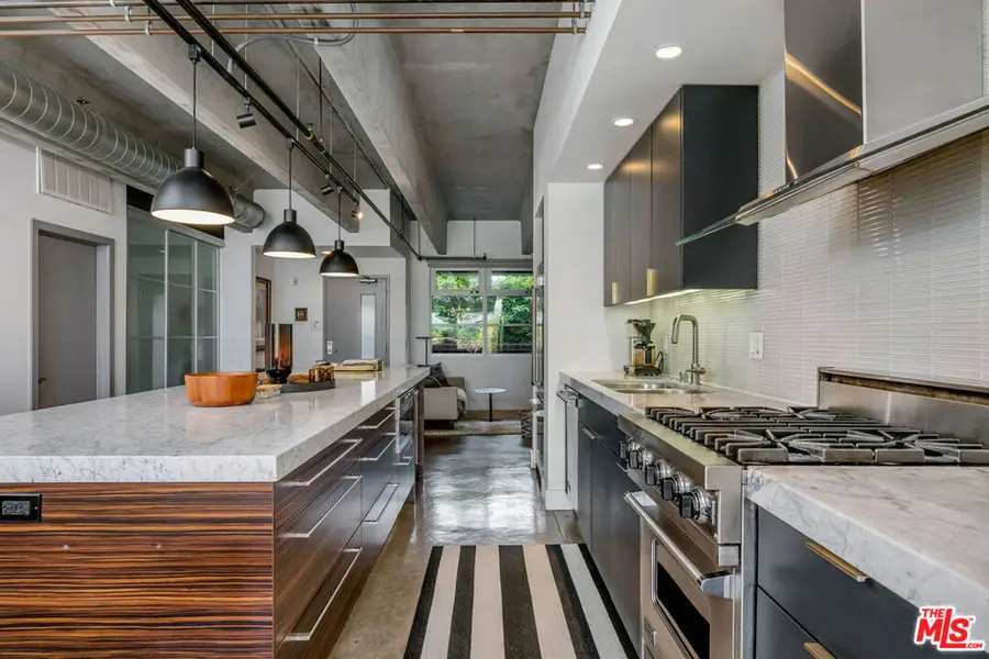 4141 Glencoe Avenue #206, Marina Del Rey, CA 90292 - Image #2