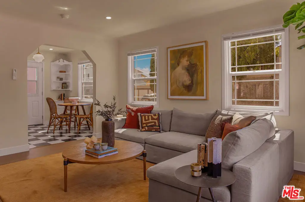 1462 Burnside Avenue, Los Angeles, CA 90019 - Image #1