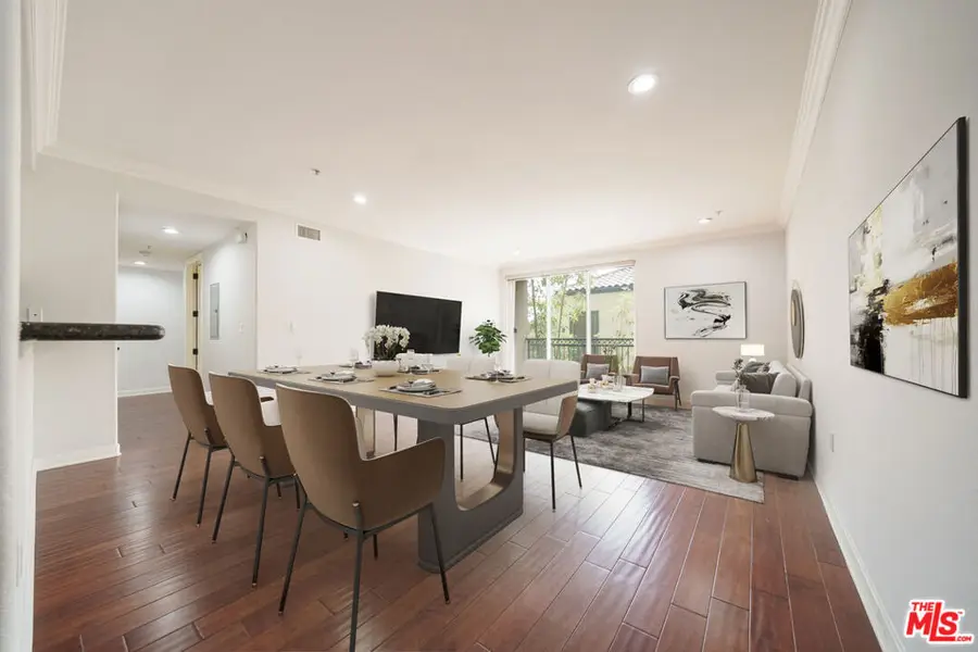 1401 S St Andrews Place #201, Los Angeles, CA 90019 - Image #3