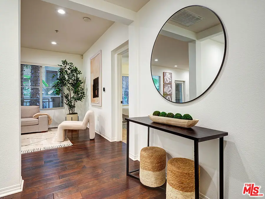 6020 S Seabluff Drive #122, Playa Vista, CA 90094 - Image #2