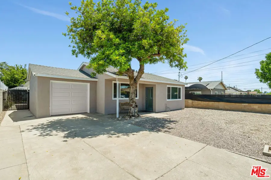 13032 Glamis Street, Pacoima, CA 91331 - Image #2