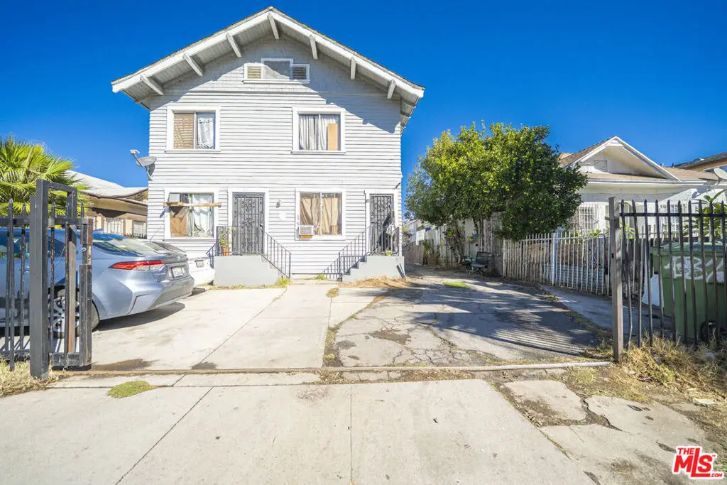 431 E 41st Place, Los Angeles, CA 90011 - Image #1