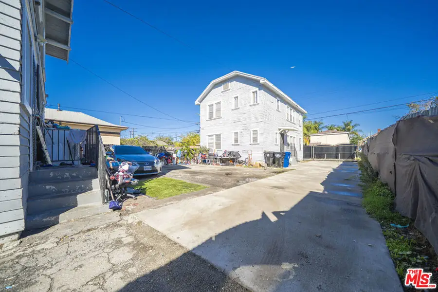 431 E 41st Place, Los Angeles, CA 90011 - Image #3