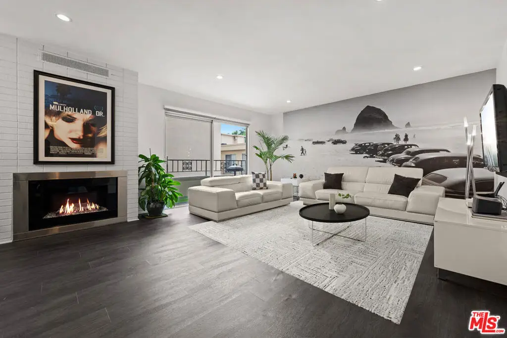 1221 N Kings Road #207, West Hollywood, CA 90069 - Image #1