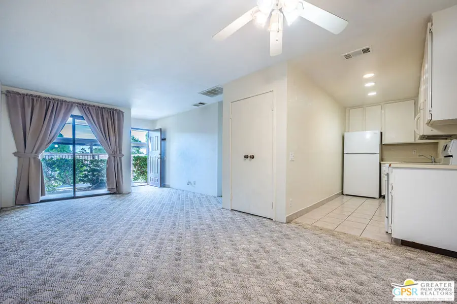 2820 N Arcadia Court #B102, Palm Springs, CA 92262 - Image #3