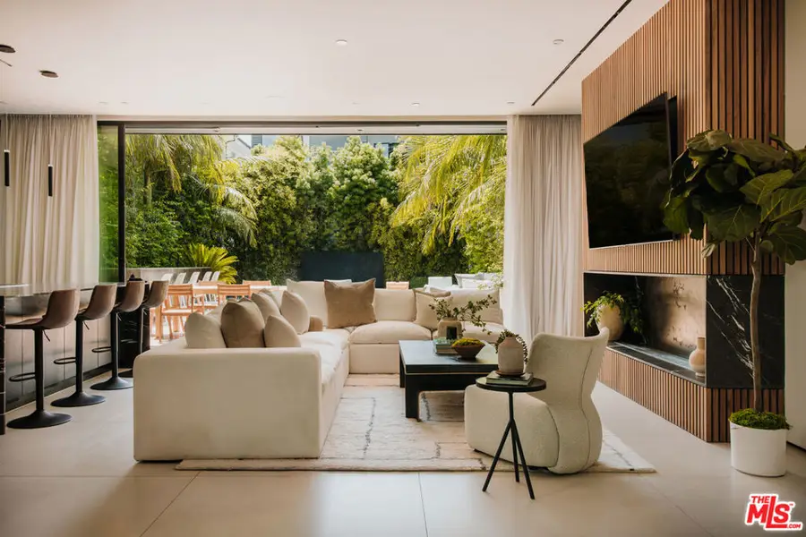 515 N Harper Avenue, Los Angeles, CA 90048 - Image #3