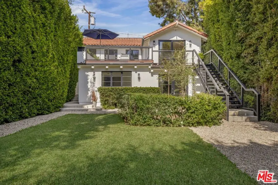 8917 Dorrington Avenue, West Hollywood, CA 90048 - Image #2