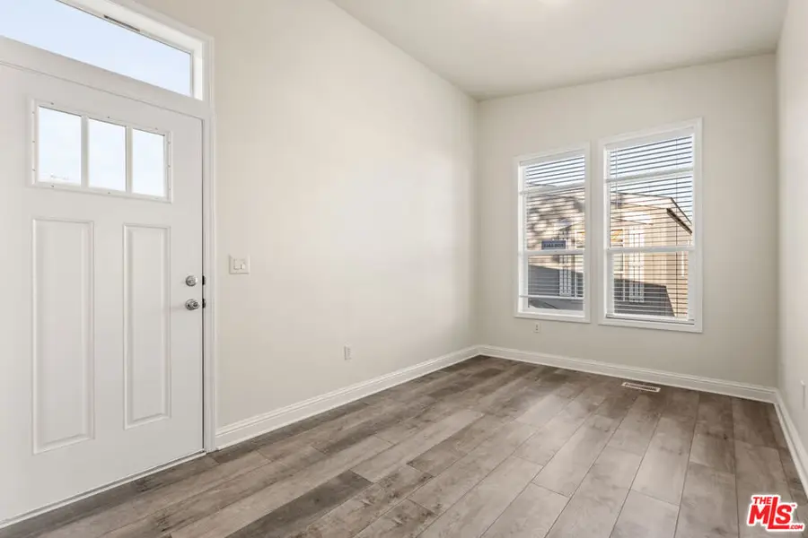 8250 Lankershim Boulevard #109, North Hollywood, CA 91605 - Image #2