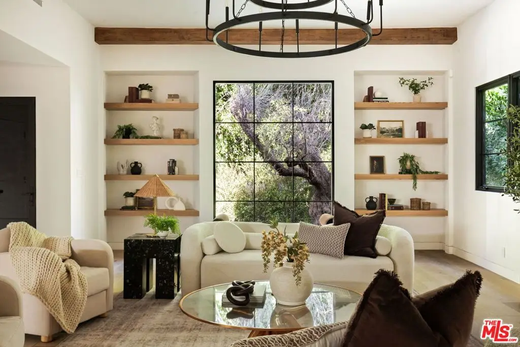 735 N Orlando Avenue, Los Angeles, CA 90069 - Image #1