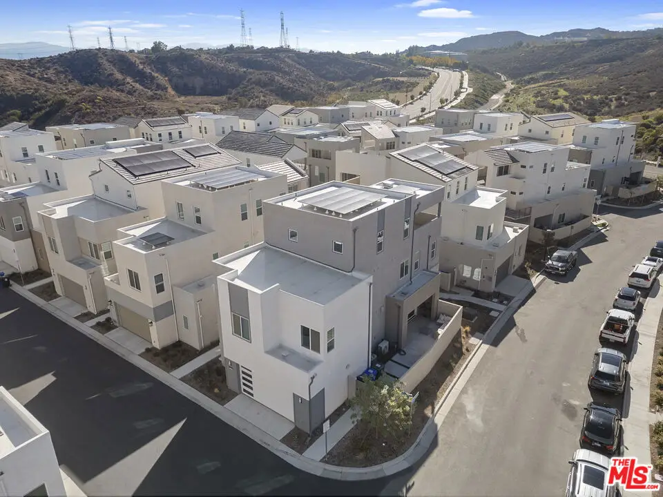 26666 Beartown Lane, Valencia, CA 91381 - Image #1