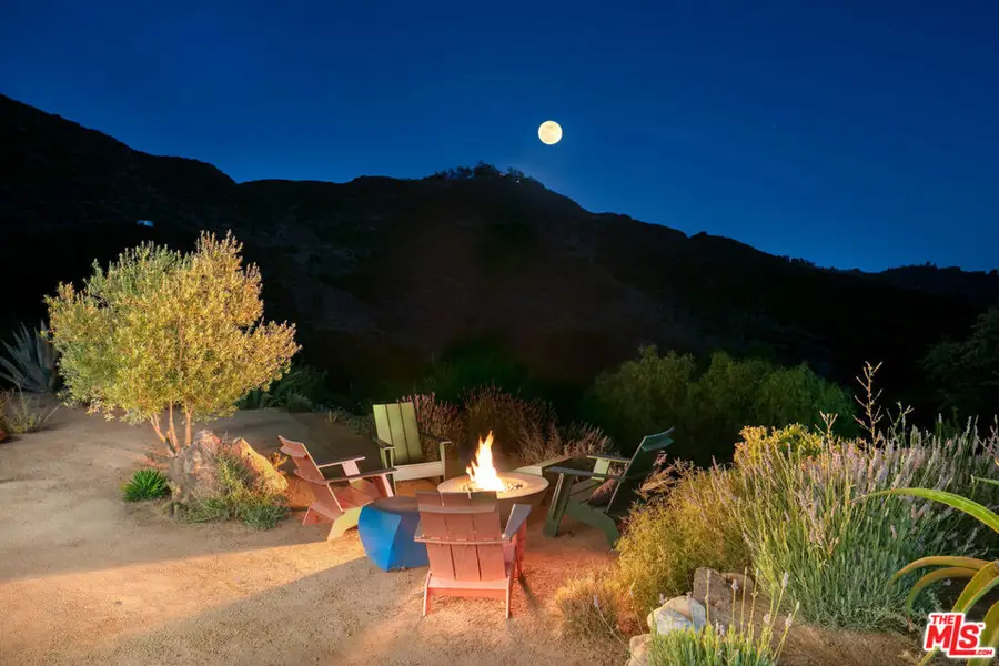 34067 Mulholland Highway, Malibu, CA 90265 - Image #2