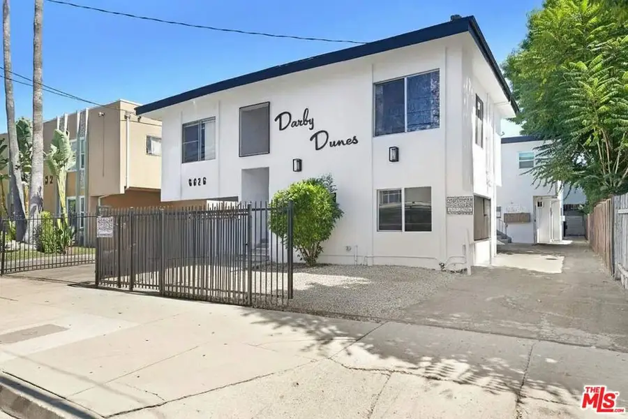 6626 Darby Avenue, Reseda, CA 91335 - Image #2