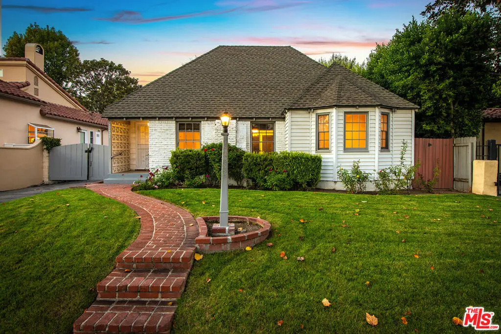 10435 Whipple Street, Toluca Lake, CA 91602 - #1