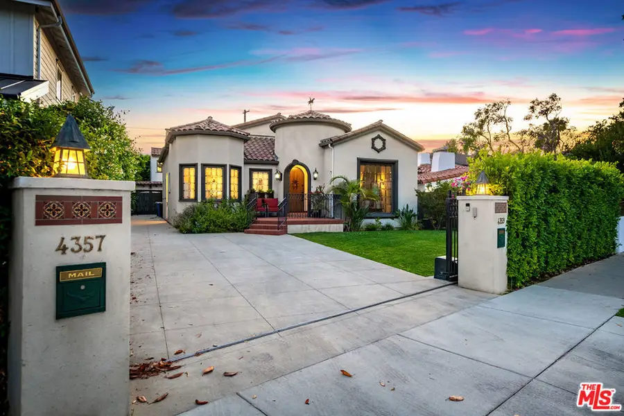 4359 Clybourn Avenue, Toluca Lake, CA 91602 - Image #3