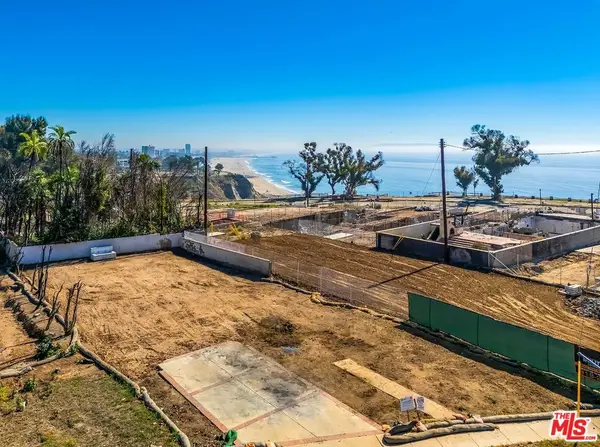 326 Mount Holyoke Avenue, Pacific Palisades, CA 90272