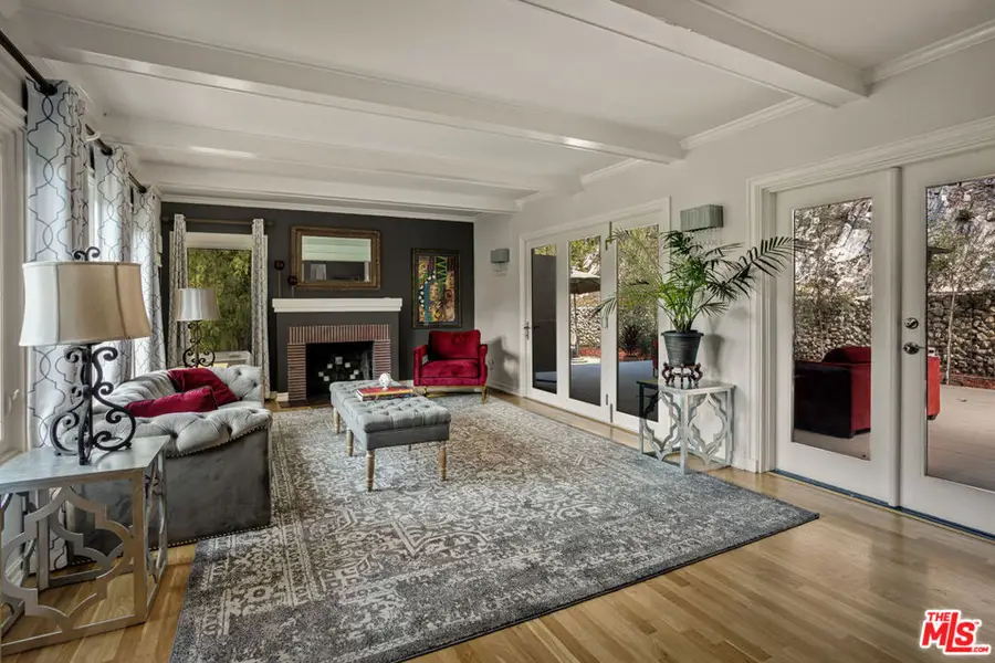 3835 Fairway Avenue, Studio City, CA 91604 - Image #2