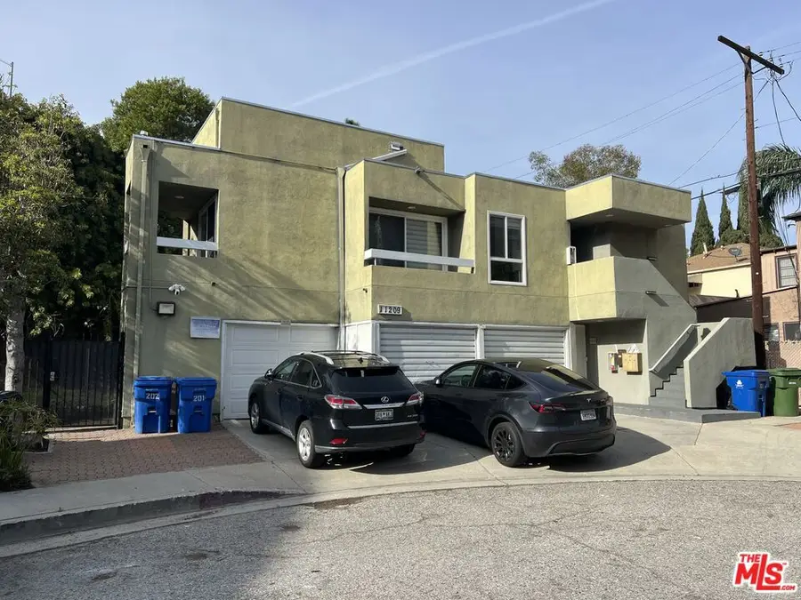 11209 Sardis Avenue, Los Angeles, CA 90064 - Image #2