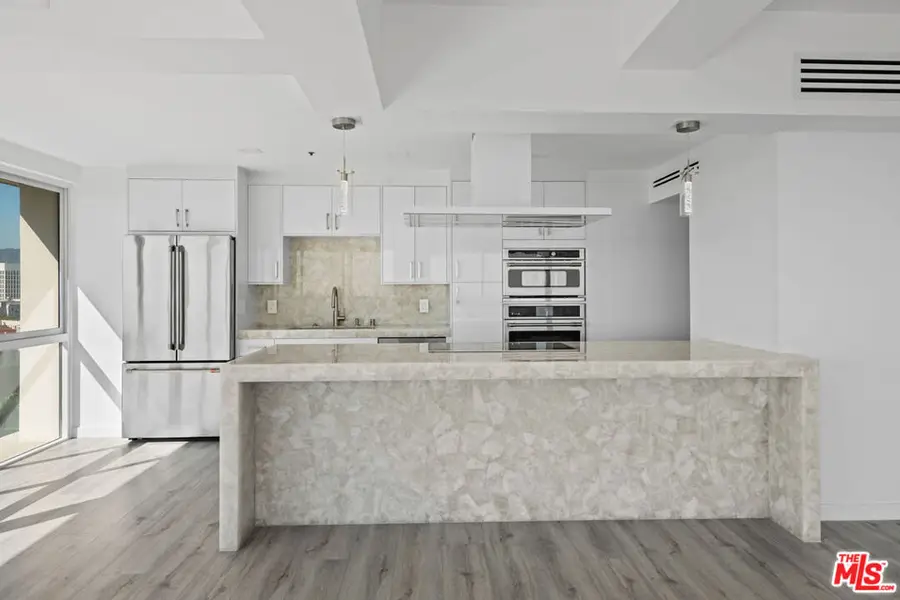 10790 Wilshire Boulevard #806, Los Angeles, CA 90024 - Image #3