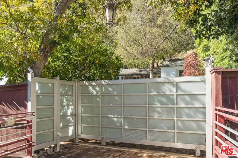 1853 Nichols Canyon Road, Los Angeles, CA 90046 - Image #3