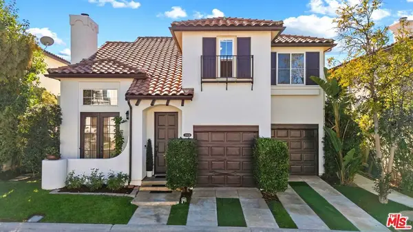 23334 Anacapa Lane, Valencia, CA 91354