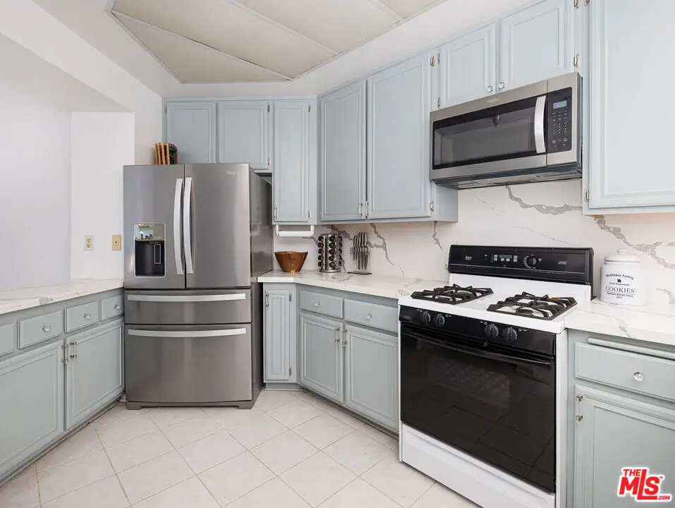 1450 Brett Place #305, San Pedro, CA 90732 - Image #1