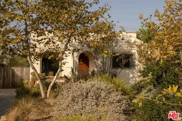 4179 S Van Ness Avenue, Los Angeles, CA 90062