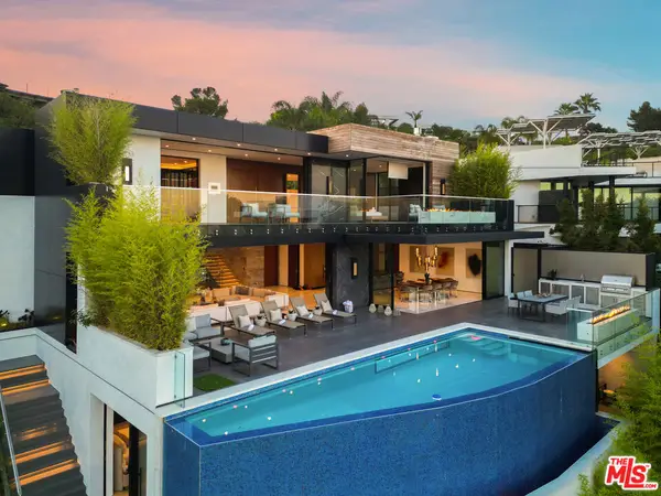 9410 Sierra Mar Place, Los Angeles, CA 90069