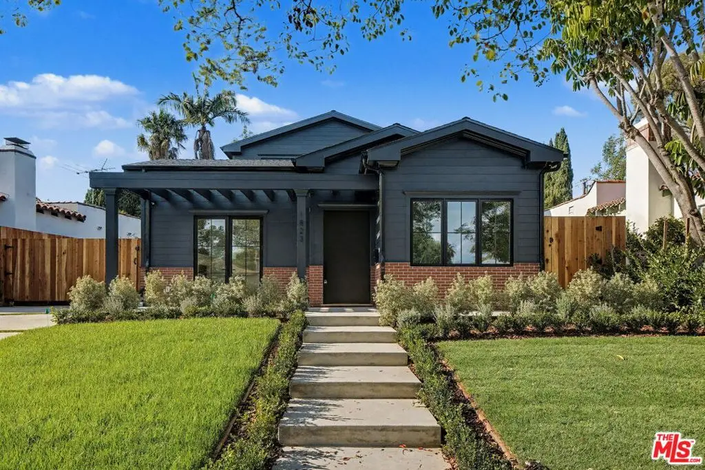 1823 S Shenandoah Street, Los Angeles, CA 90035 - #1