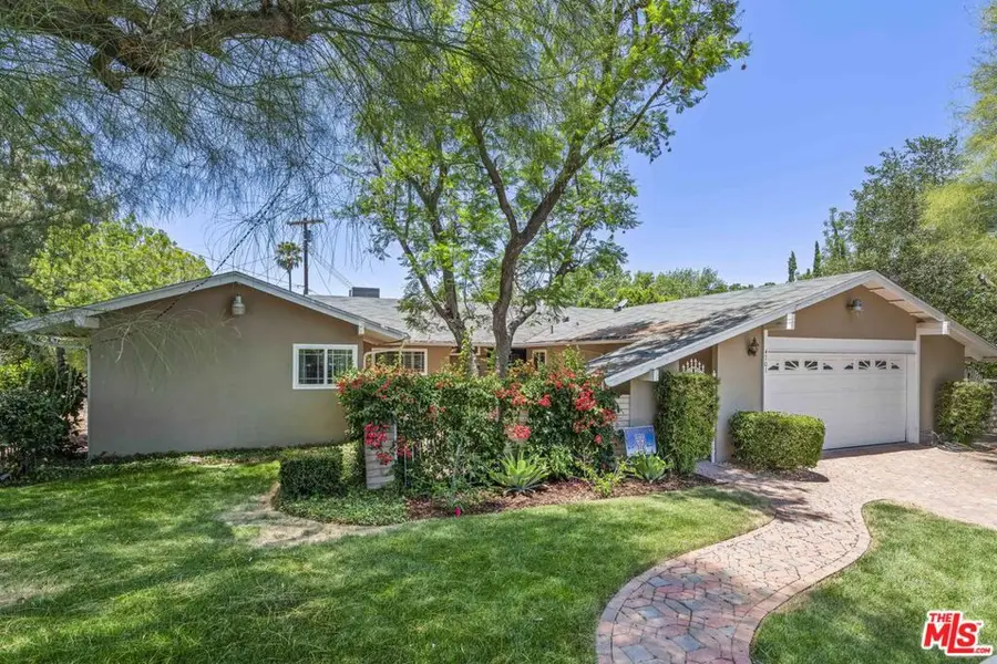 4701 Dunman Avenue, Woodland Hills, CA 91364 - Image #3