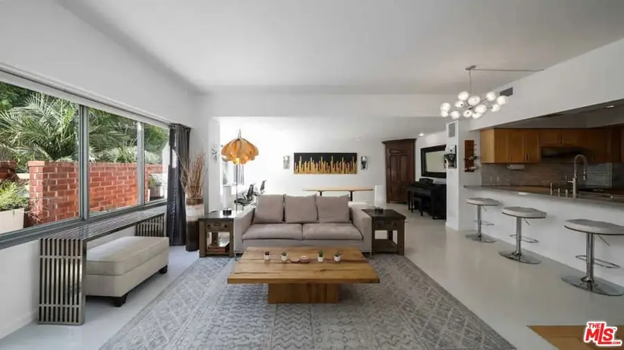 7135 Hollywood Boulevard #103, Los Angeles, CA 90046 - Image #3