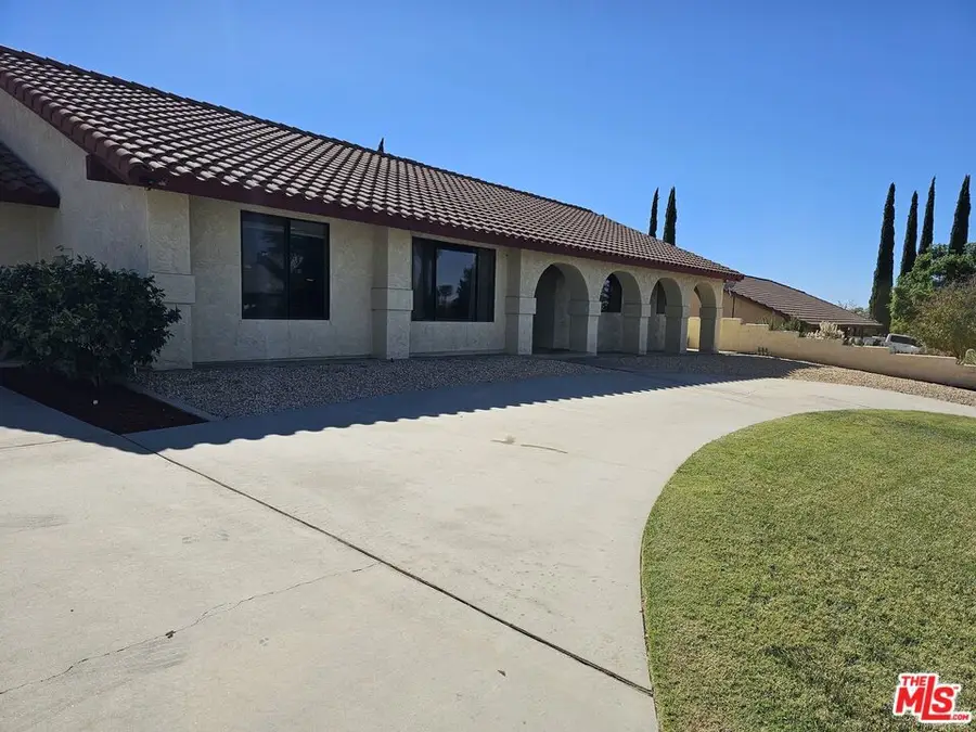 4442 Mockingbird Lane, Banning, CA 92220 - Image #2