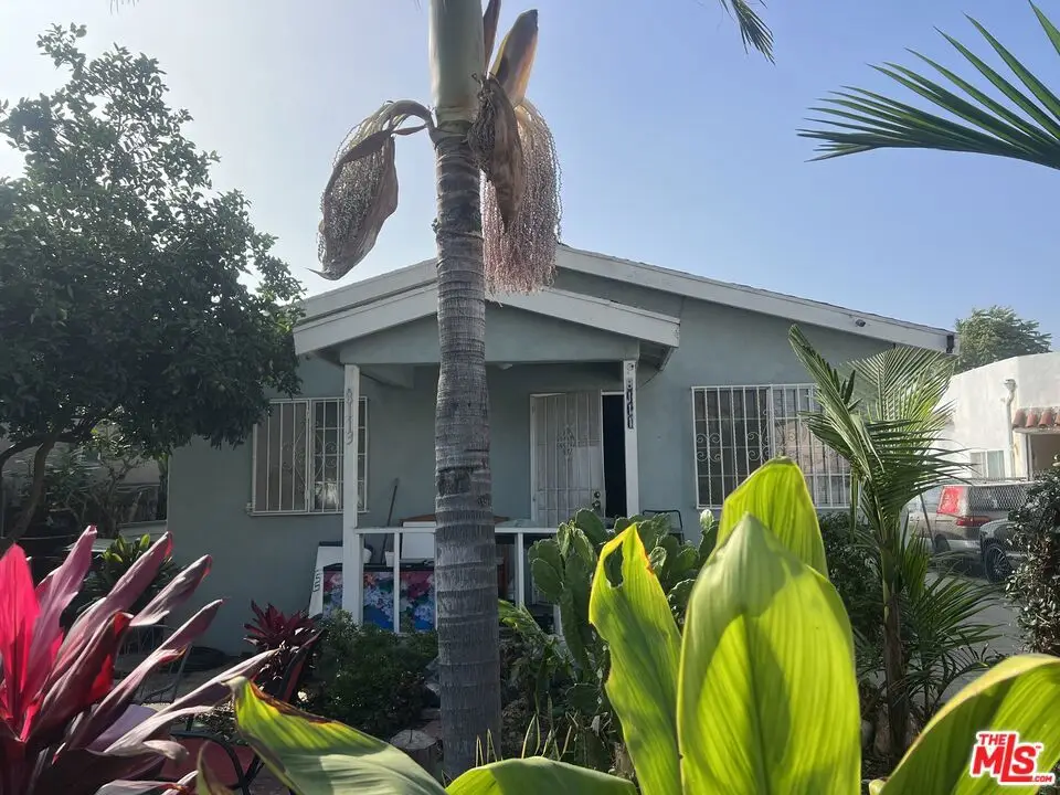 8111 S Main Street, Los Angeles, CA 90003 - Image #1