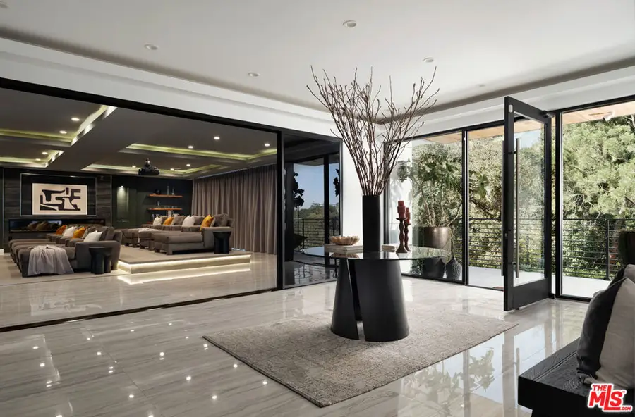 3820 Knobhill Drive, Sherman Oaks, CA 91423 - Image #3