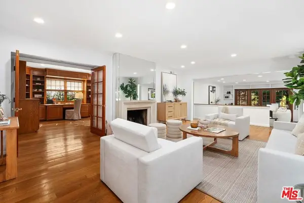 159 Granville Avenue, Los Angeles, CA 90049