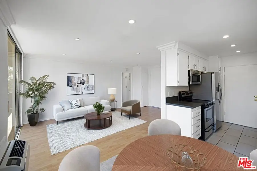 525 N Sycamore Avenue #304, Los Angeles, CA 90036 - Image #3