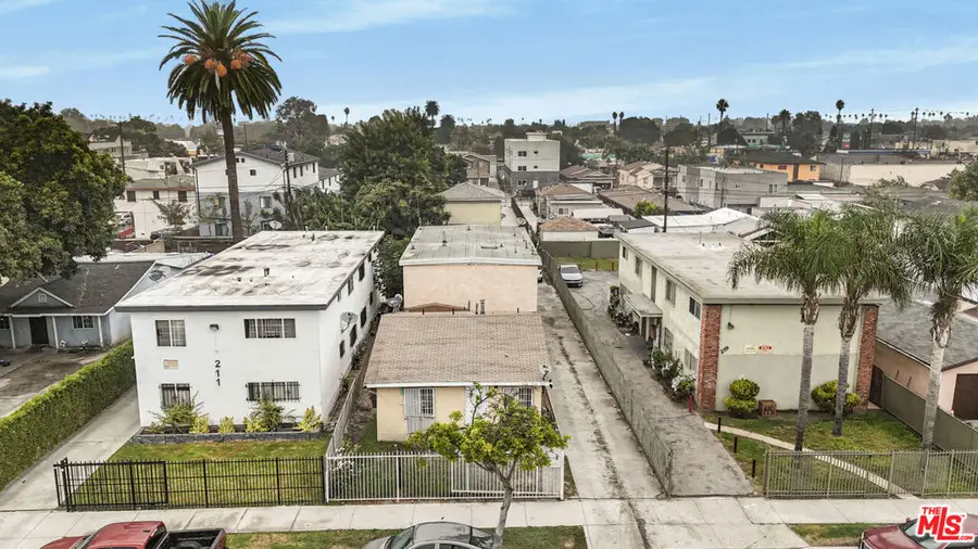 213 E 87th Place, Los Angeles, CA 90003 - Image #2