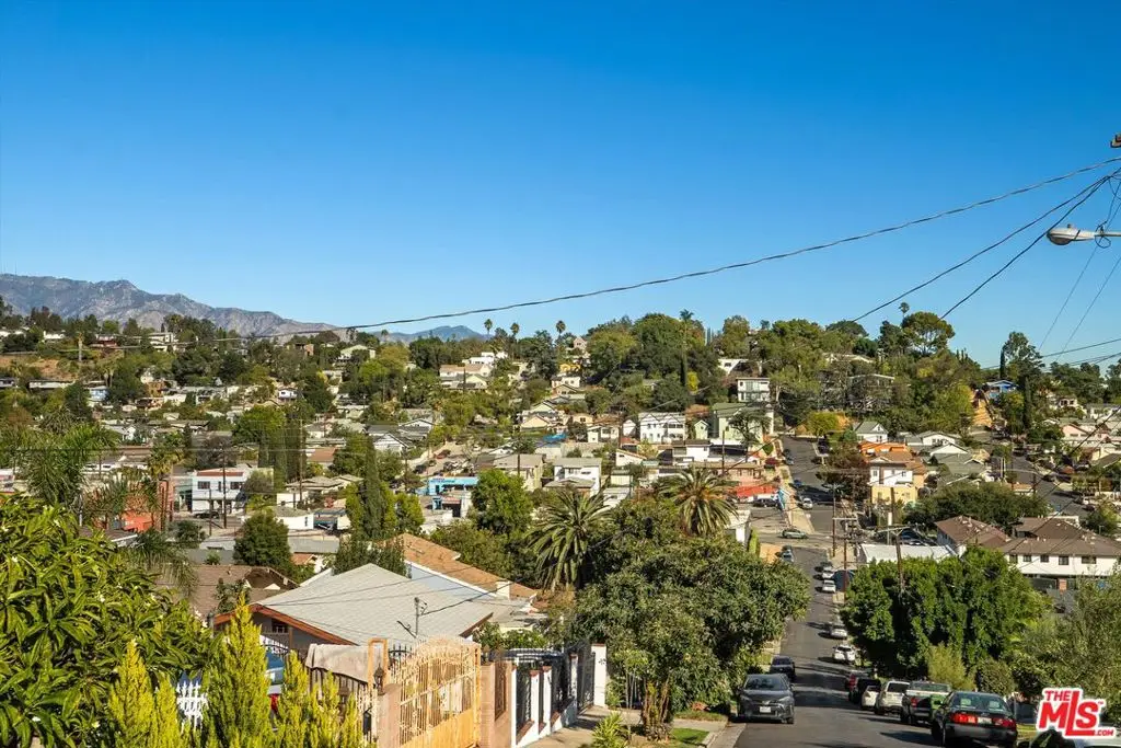 554 Neva Place, Los Angeles, CA 90042 - Image #1