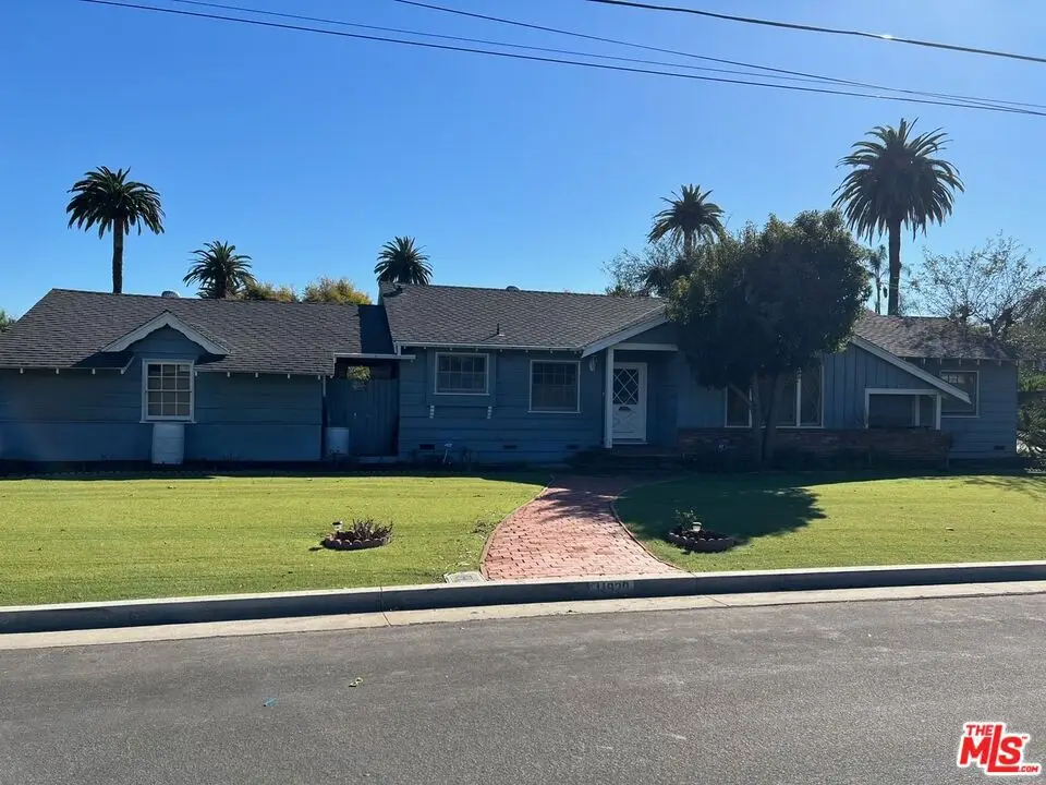 11920 N Park Avenue, Los Angeles, CA 90066 - Image #1