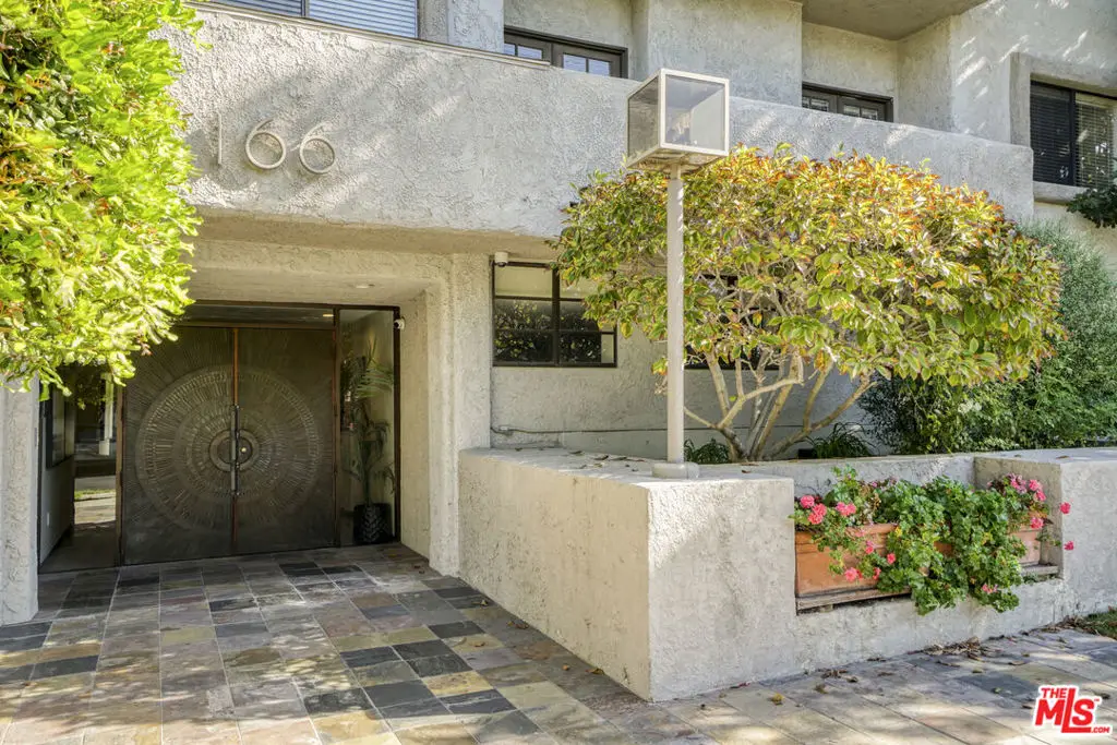 166 S Hayworth Avenue #201, Los Angeles, CA 90048 - Image #1