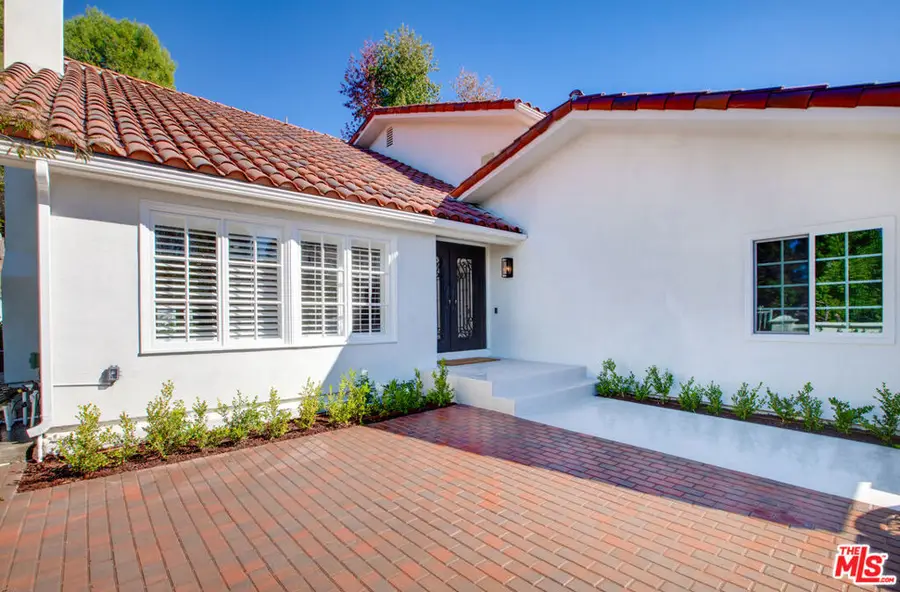 10221 Briarwood Drive, Los Angeles, CA 90077 - Image #3